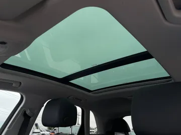 2021 Audi Q3 - image 6
