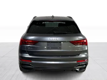 2022 Audi Q3 - image 13