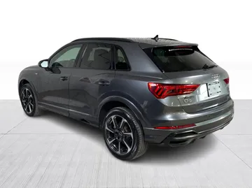 2022 Audi Q3 - image 12