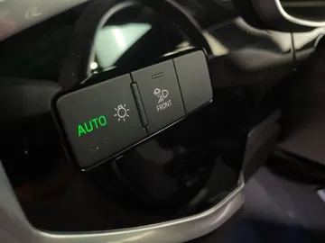 2022 Audi Q3 - image 20