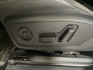 2020 Audi Q3 - image 20