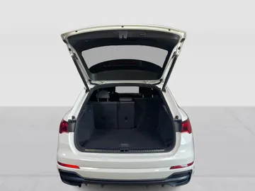2020 Audi Q3 - image 14