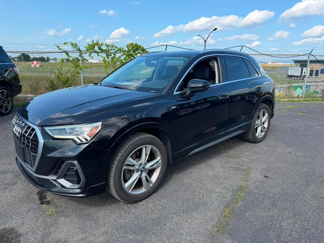2020 Audi Q3 — photo 3