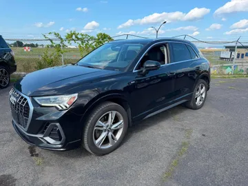 2020 Audi Q3 - image 3