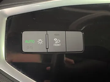 2023 Audi Q3 - image 20