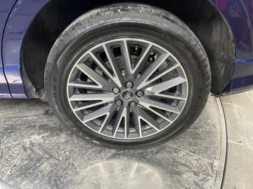 2023 Audi Q3 - image 7