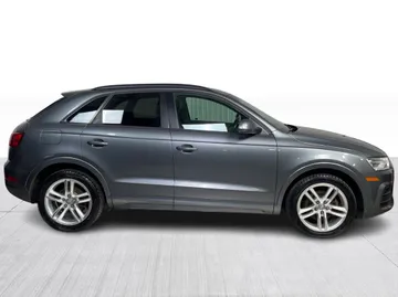 2016 Audi Q3 - image 2