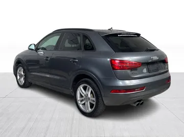 2016 Audi Q3 - image 11