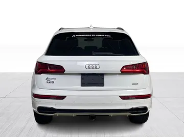 2020 Audi Q5 - image 13