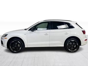 2020 Audi Q5 - image 11