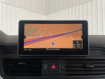 2020 Audi Q5 - image 25