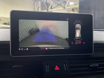 2020 Audi Q5 - image 26