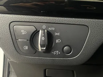 2020 Audi Q5 - image 20