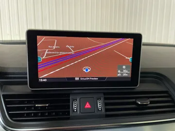 2018 Audi Q5 - image 23
