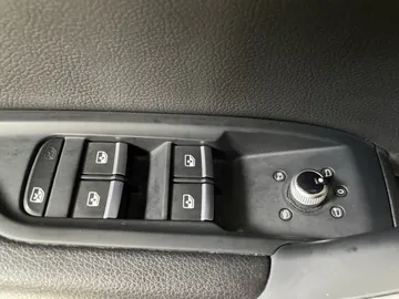 2018 Audi Q5 - image 27