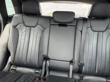 2018 Audi Q5 - image 8