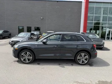 2018 Audi Q5 - image 4