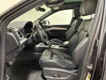 2018 Audi Q5 - image 3