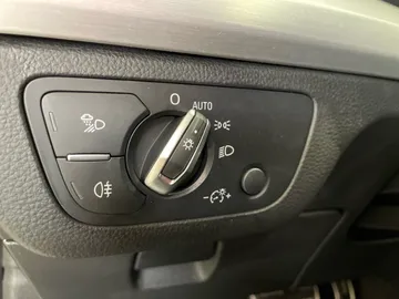 2018 Audi Q5 - image 29