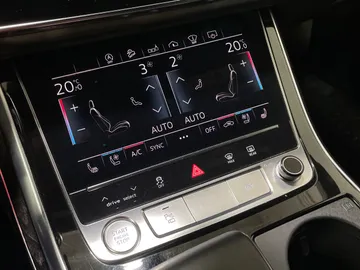 2019 Audi Q8 - image 24