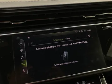 2019 Audi Q8 - image 29