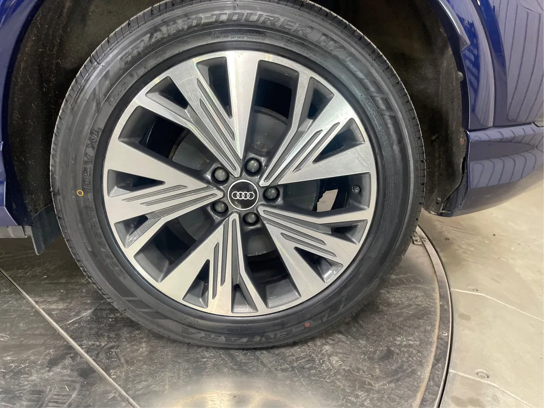 2023 Audi Q4 e-tron — photo 6