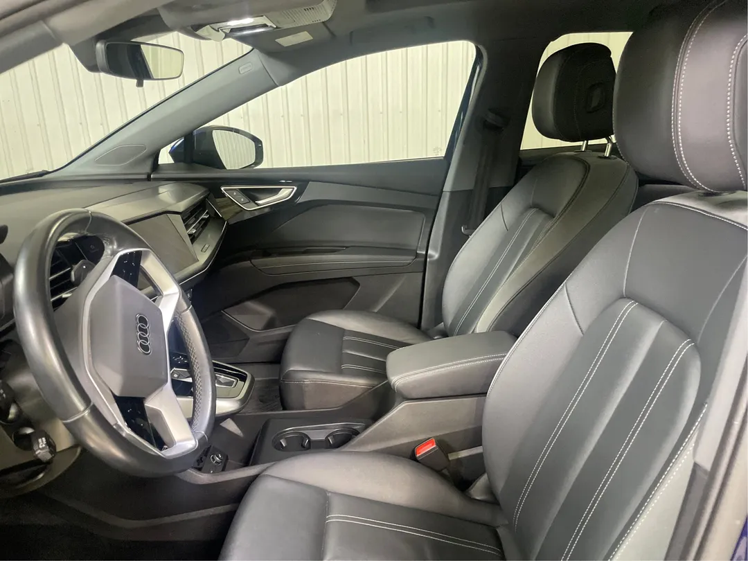2023 Audi Q4 e-tron — photo 3