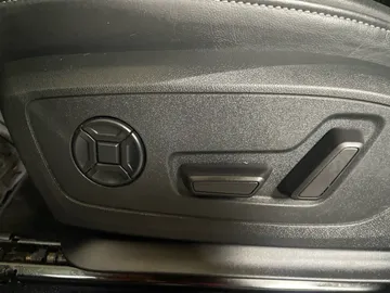 2023 Audi Q4 e-tron - image 20