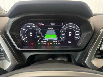 2023 Audi Q4 e-tron - image 18