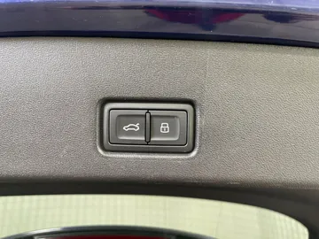 2023 Audi Q4 e-tron - image 21