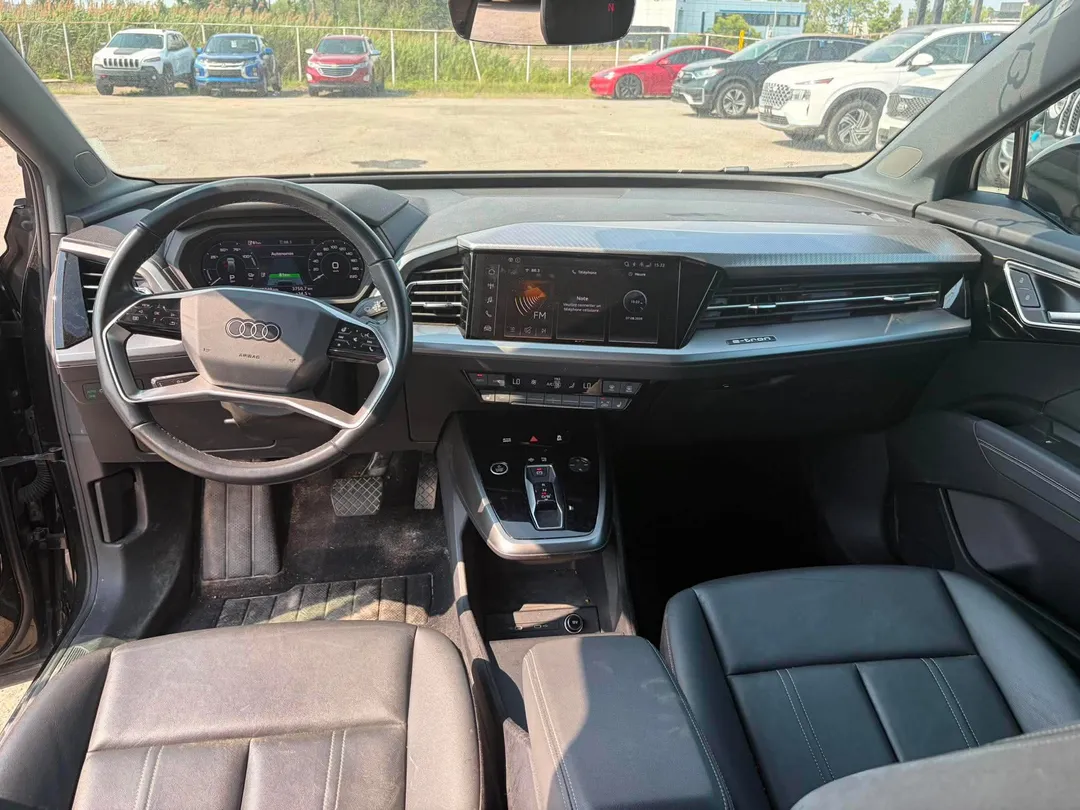 2024 Audi Q4 e-tron — photo 6