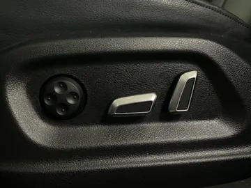 2018 Audi Q3 - image 20