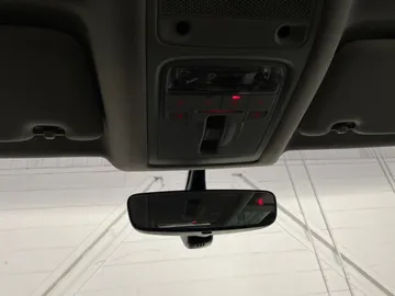 2018 Audi Q3 - image 16