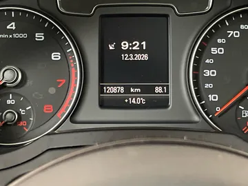 2018 Audi Q3 - image 17