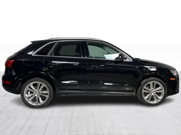 2018 Audi Q3 - image 2