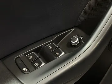 2018 Audi Q3 - image 21