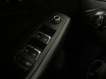 2017 Audi Q5 - image 25