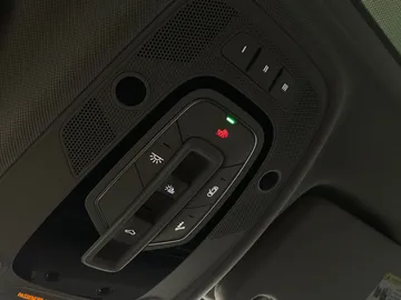2019 Audi Q7 - image 21
