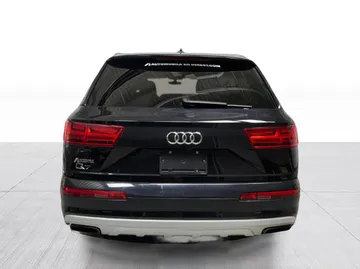 2019 Audi Q7 - image 13