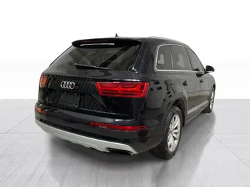 2019 Audi Q7 - image 15
