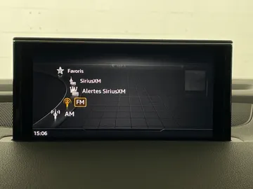 2017 Audi Q7 - image 26
