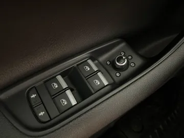 2017 Audi Q7 - image 24