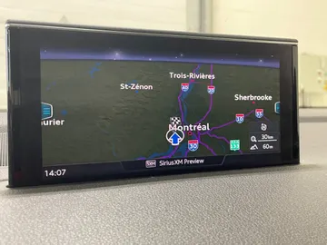 2017 Audi Q7 - image 31