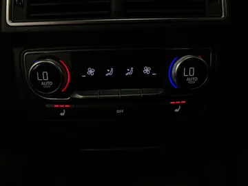 2017 Audi Q7 - image 35