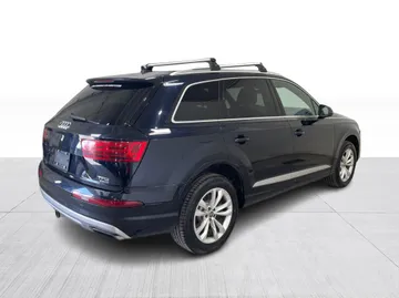 2017 Audi Q7 - image 15