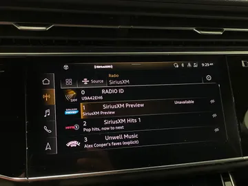 2022 Audi Q7 - image 31
