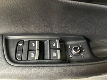 2019 Audi Q7 - image 28