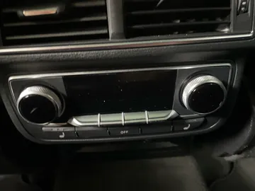 2019 Audi Q7 - image 30