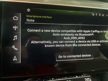 2022 Audi E-tron - image 8