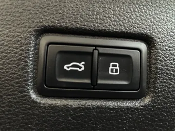 2017 Audi Q7 - image 22